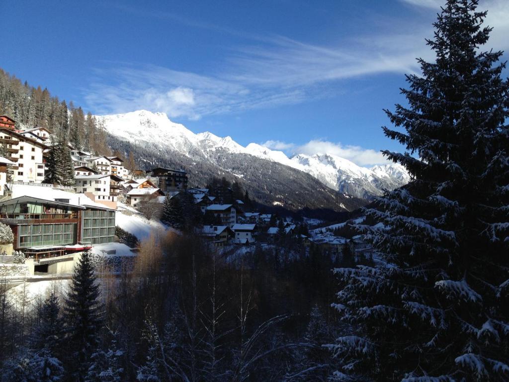 "Quality Hosts Arlberg" Hotel-Gasthof Freisleben Sankt Anton am Arlberg Exterior photo